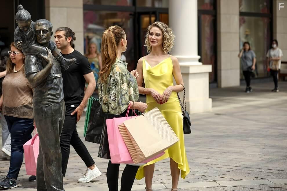 Ece Dizdar in Gizli Sakli (2022)