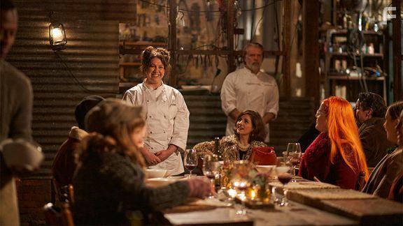 Erik Thomson and Natalie Abbott in Aftertaste (2021)