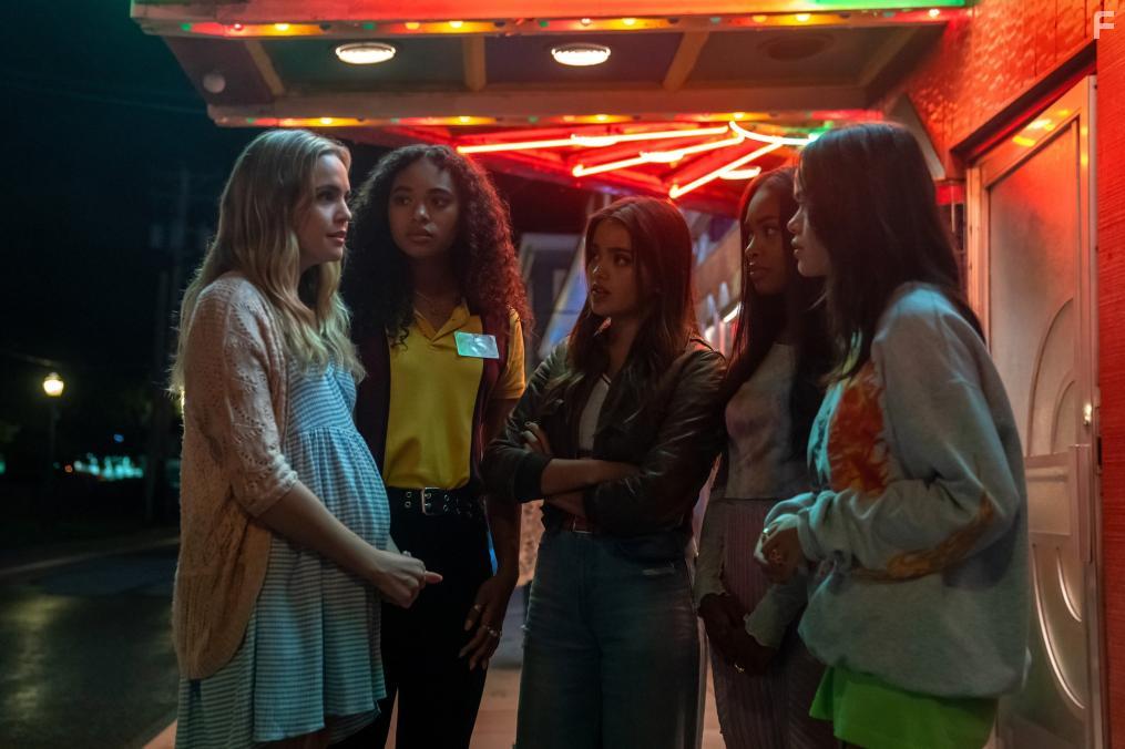 Bailee Madison, Chandler Kinney, Malia Pyles, Maia Reficco, and Zaria in Pretty Little Liars: Original Sin (2022)