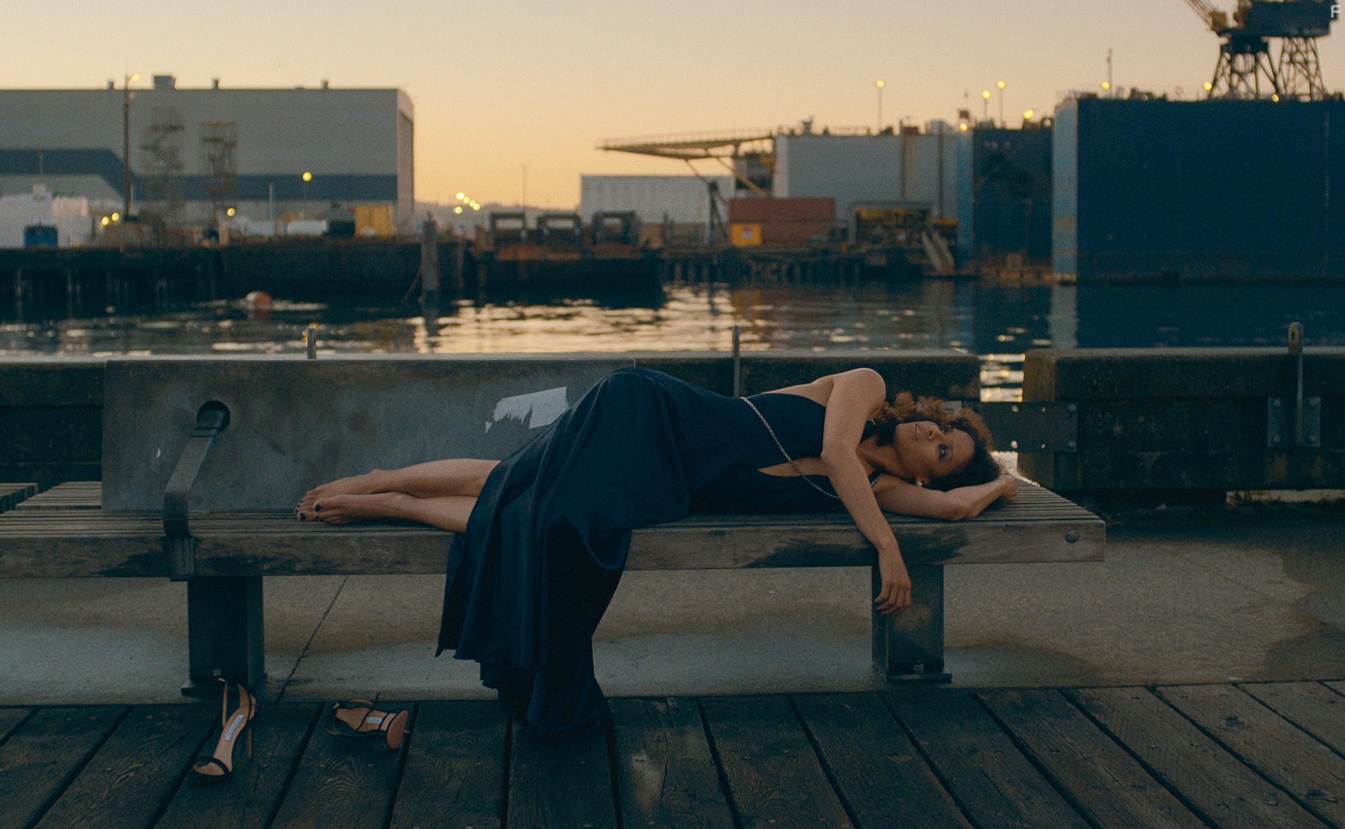 На поверхности