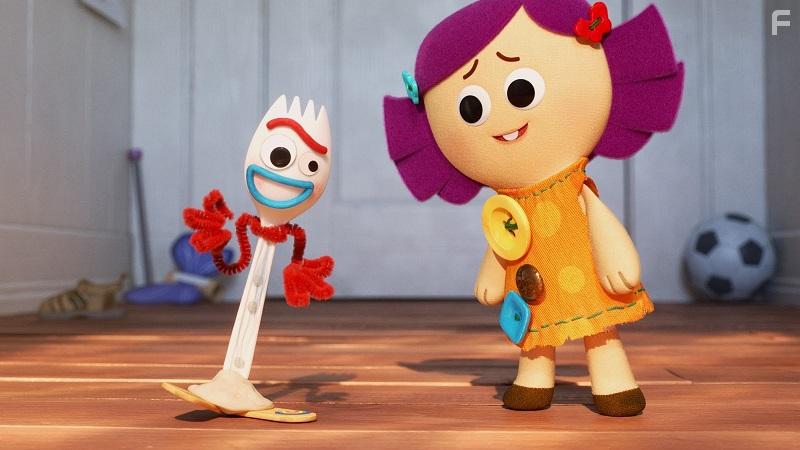 Bonnie Hunt and Tony Hale in Forky Asks a Question (2019)