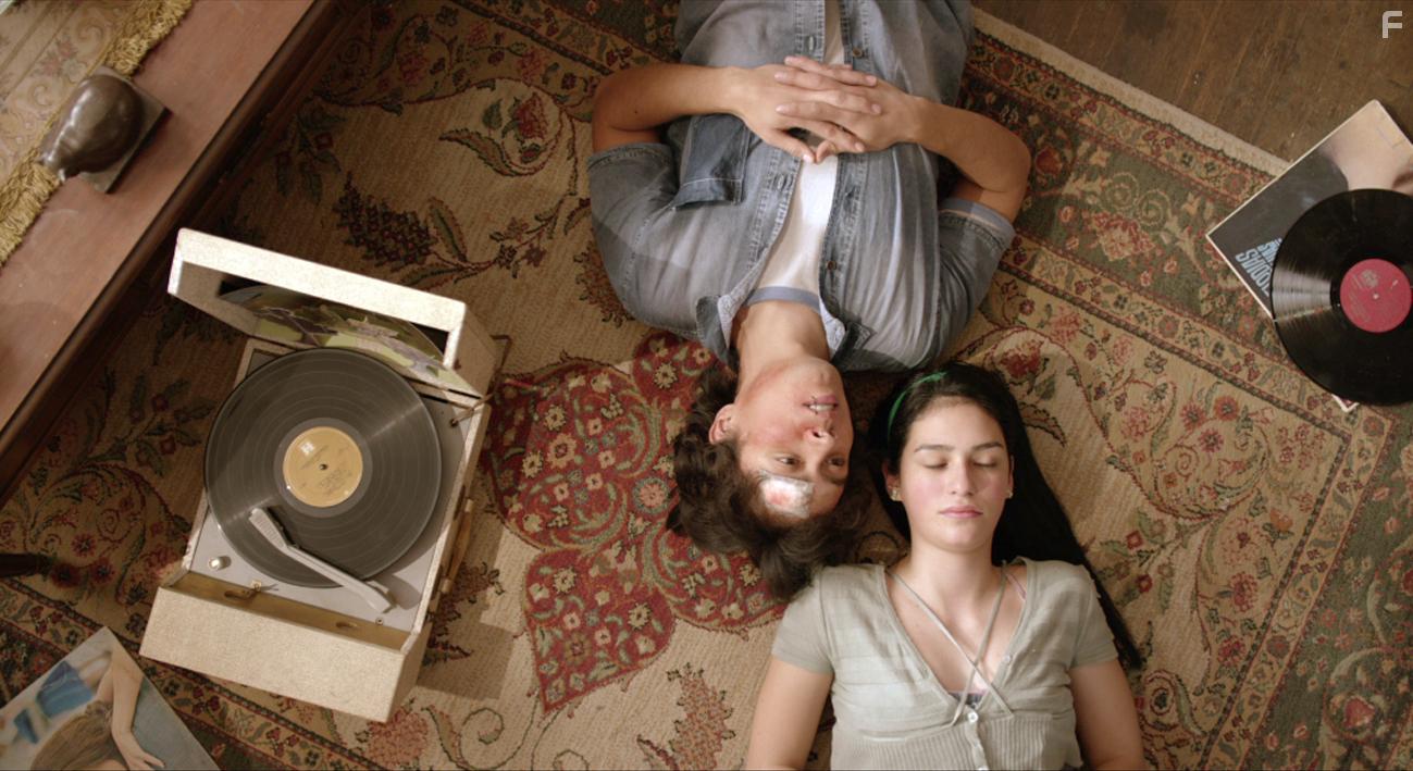 Marco Zapata and Alejandra Crdenas in Influencia (2019)