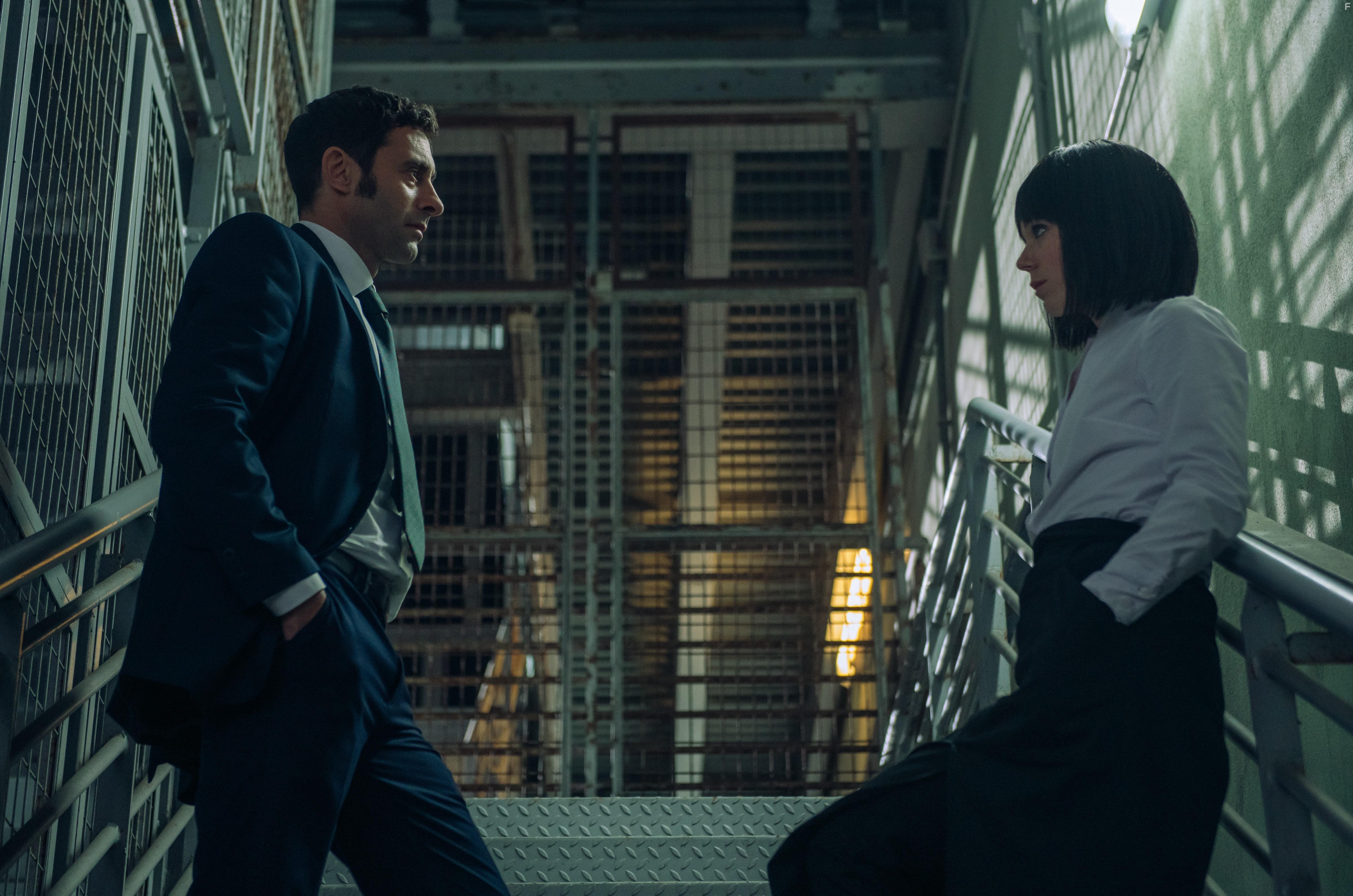 Denis Gmez and Georgina Amors in Cdigo Emperador (2022)