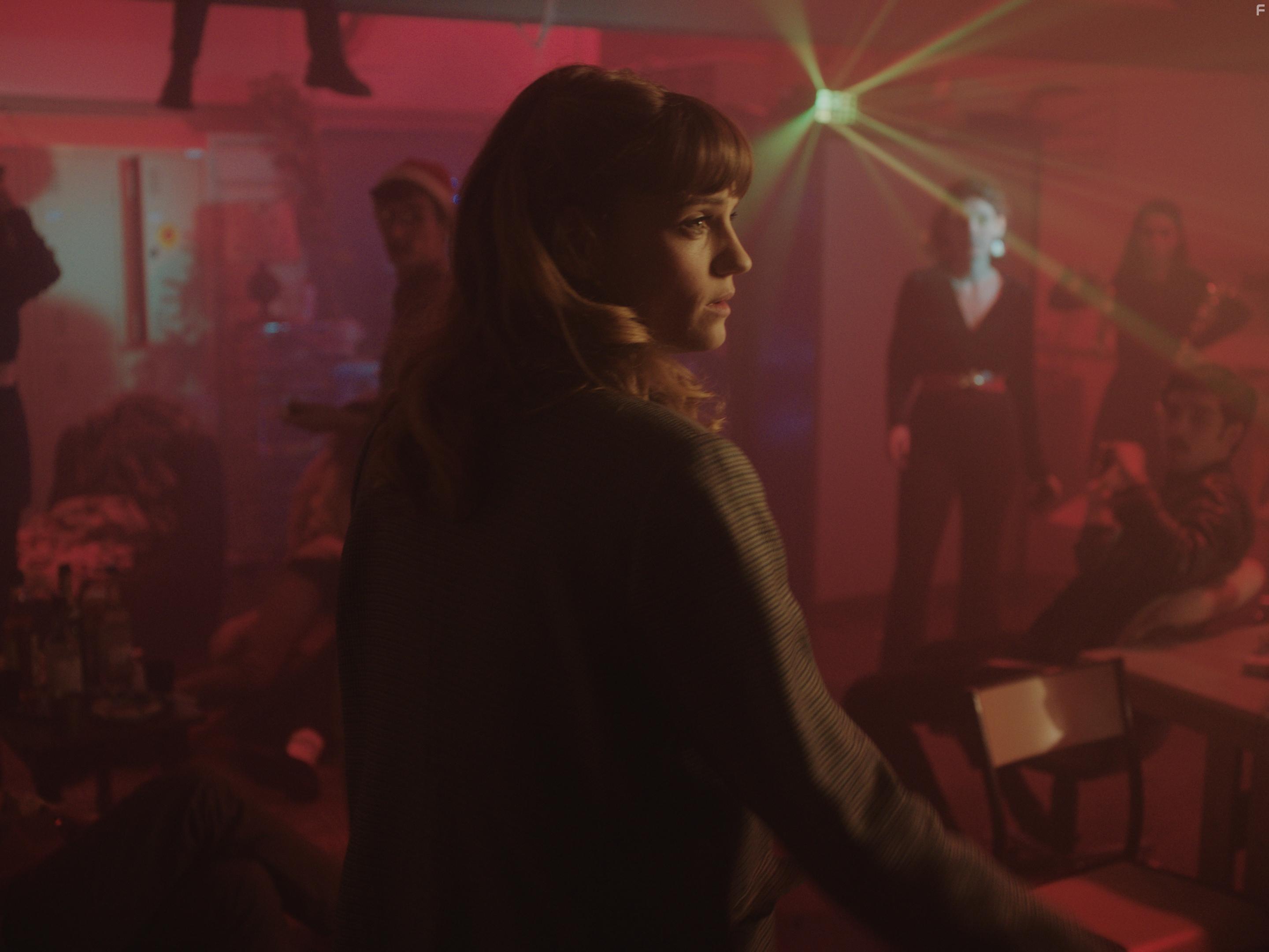 Nomie Schmidt in 3615 Monique (2020)