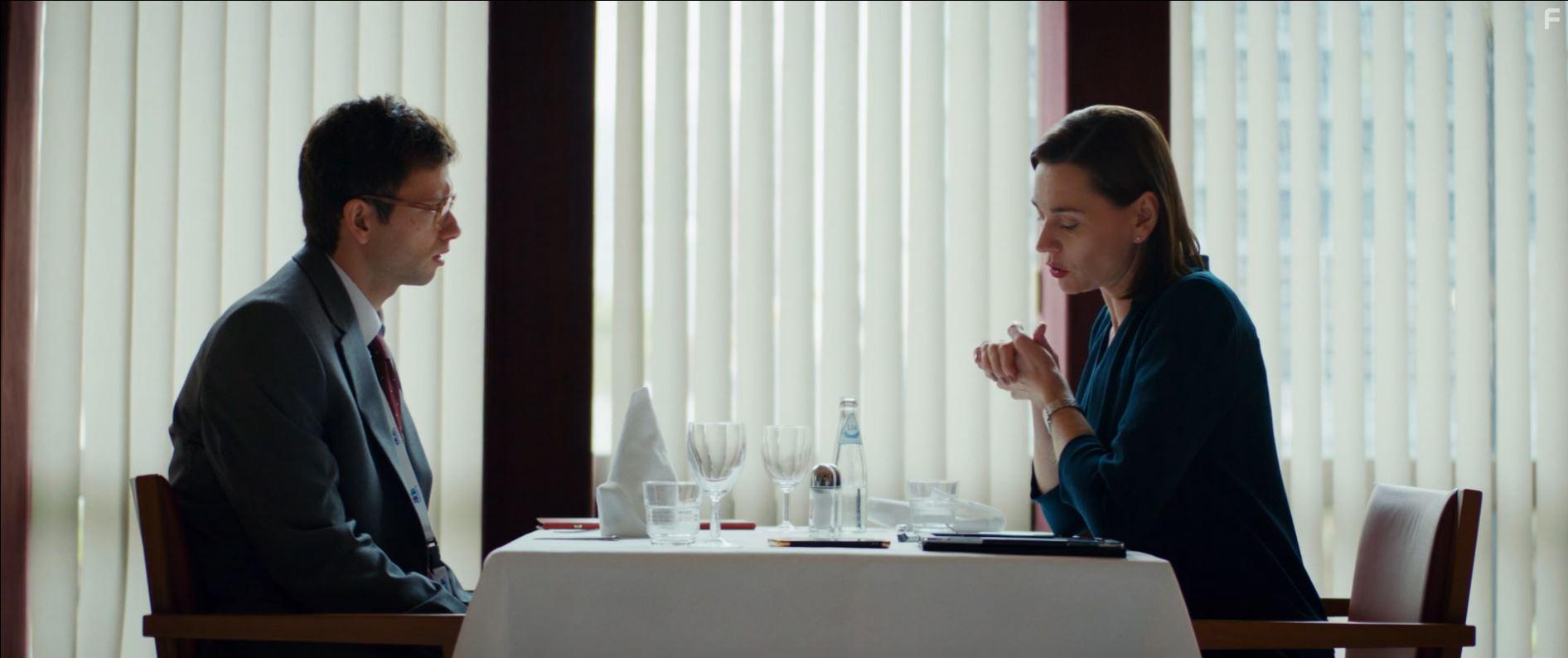 Christiane Paul and Xavier Lacaille in Parlement (2020)