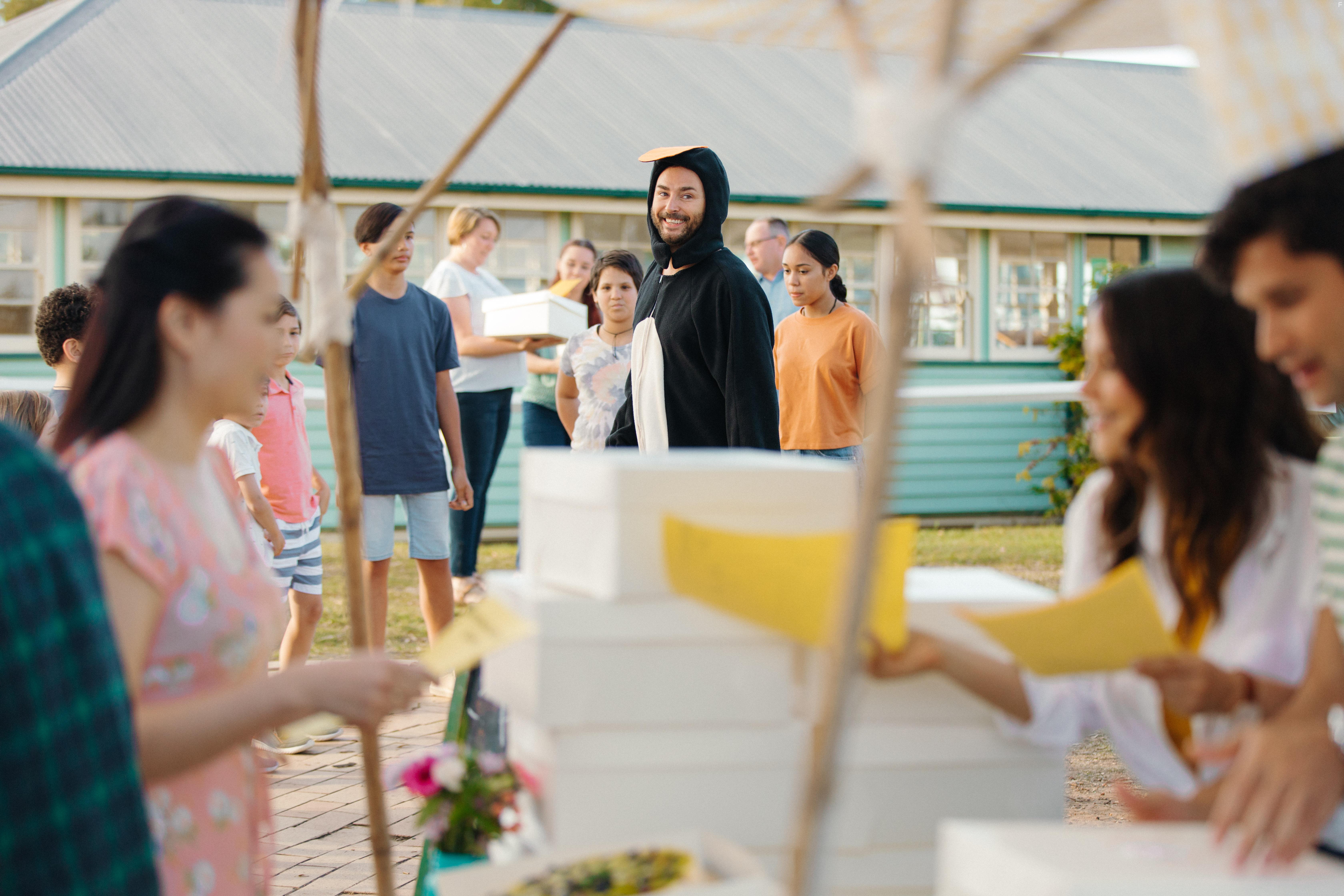 Love and Penguins (2022)