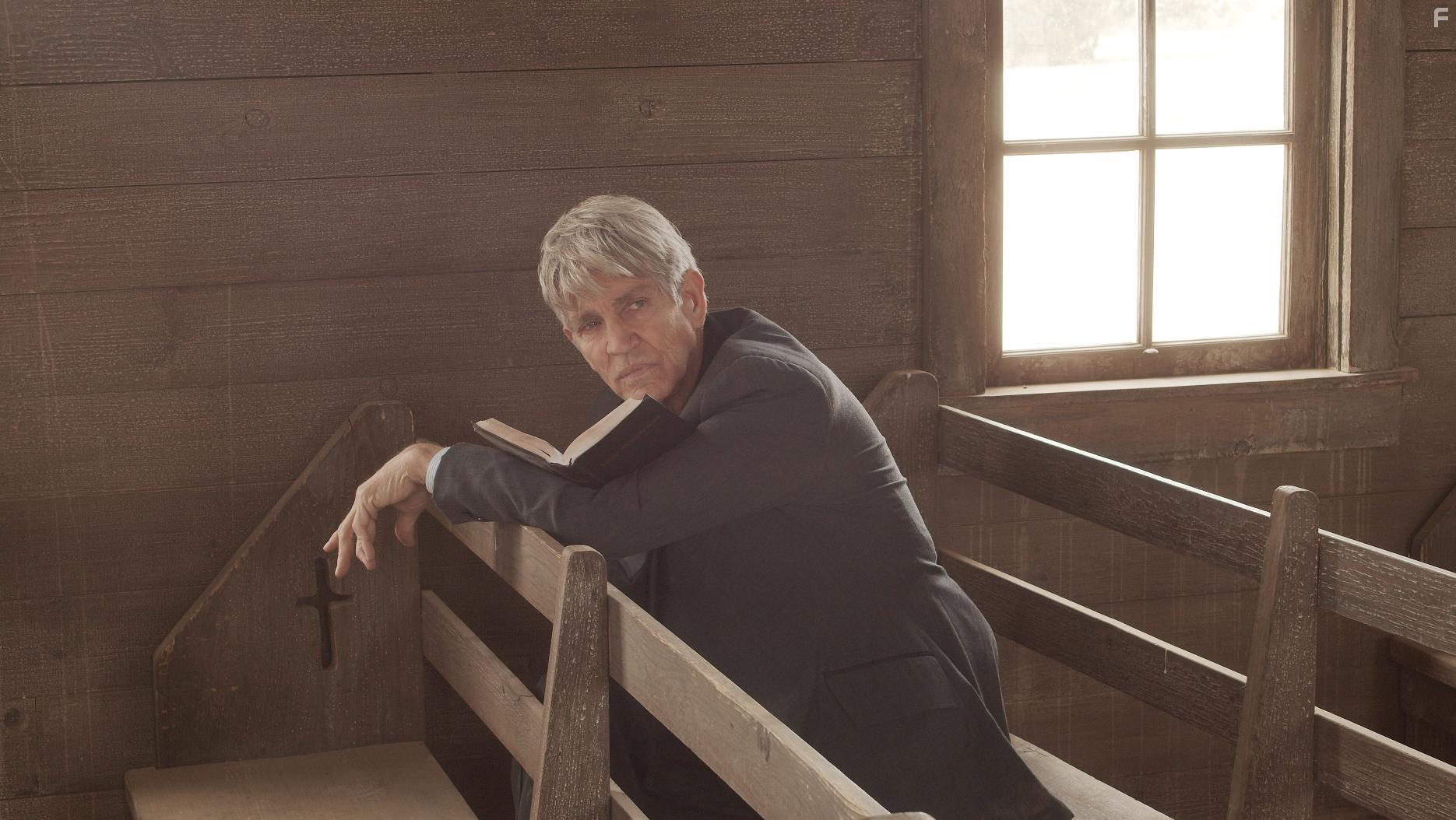Eric Roberts in A Town Called Parable (2021)