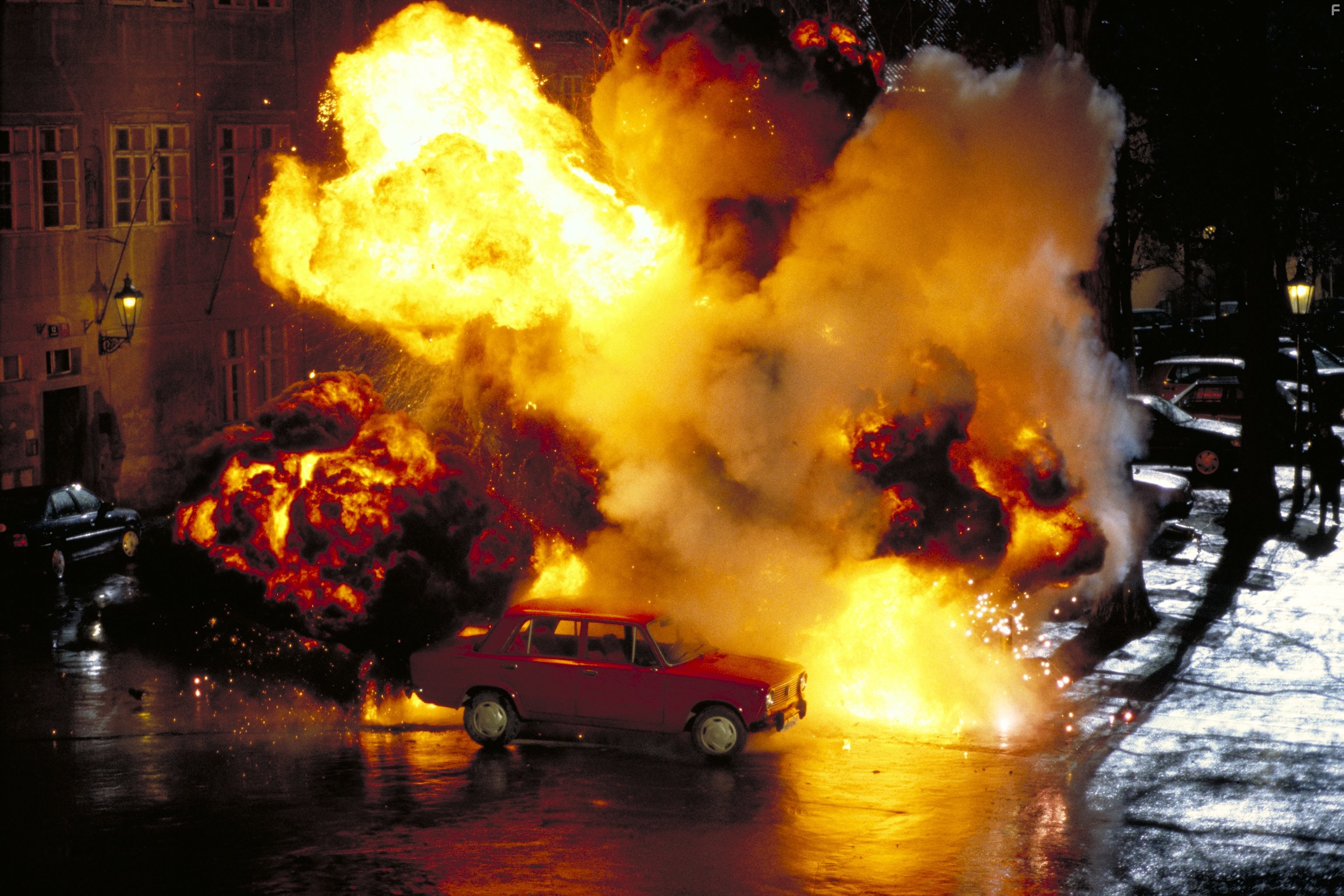 Миссия: невыполнима (1996)