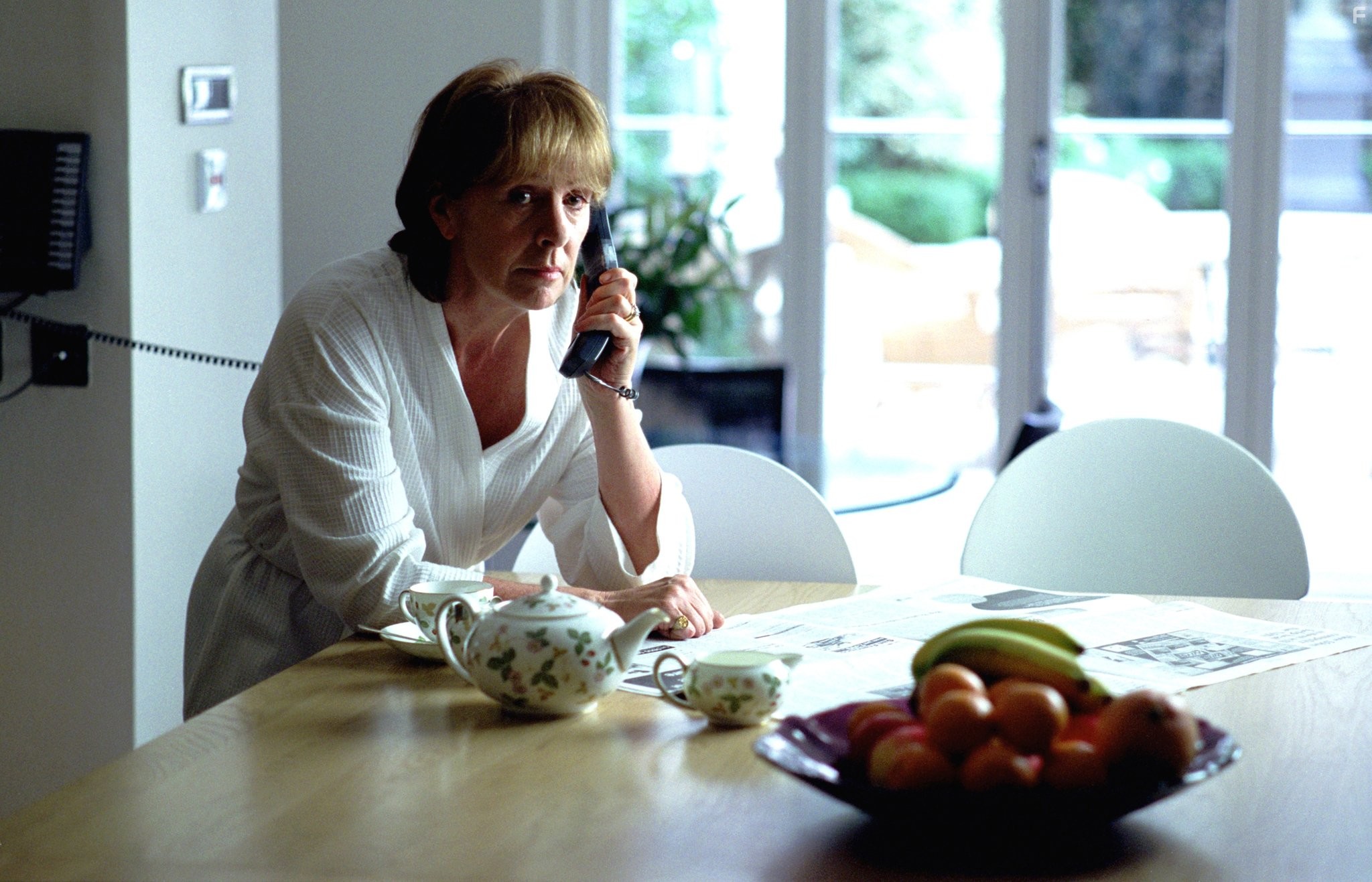 Penelope Wilton in Матч Поинт (2005)
