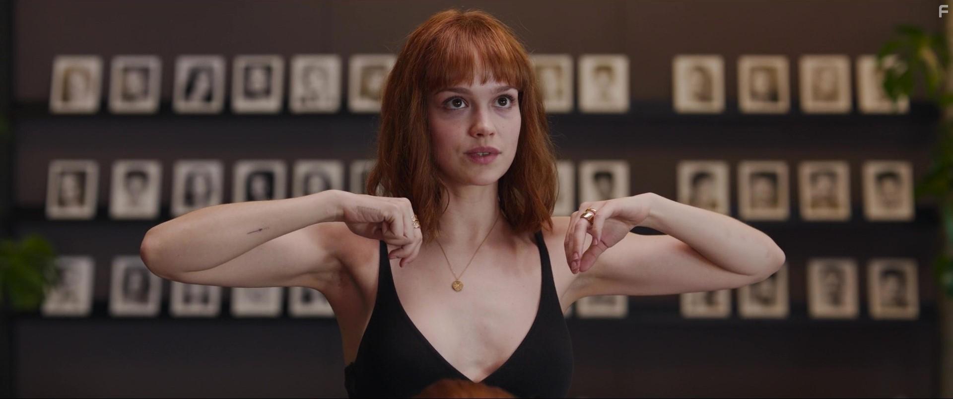 Emilia Schle in Wunderschn (2022)