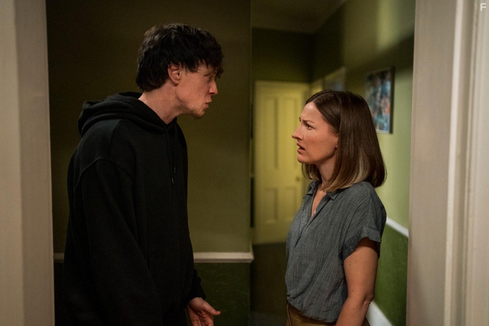 Kelly Macdonald and George MacKay in I Came By (2022)