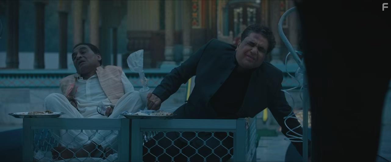 Dayashankar Pandey and Zakhir Hussain in Satyameva Jayate 2 (2021)