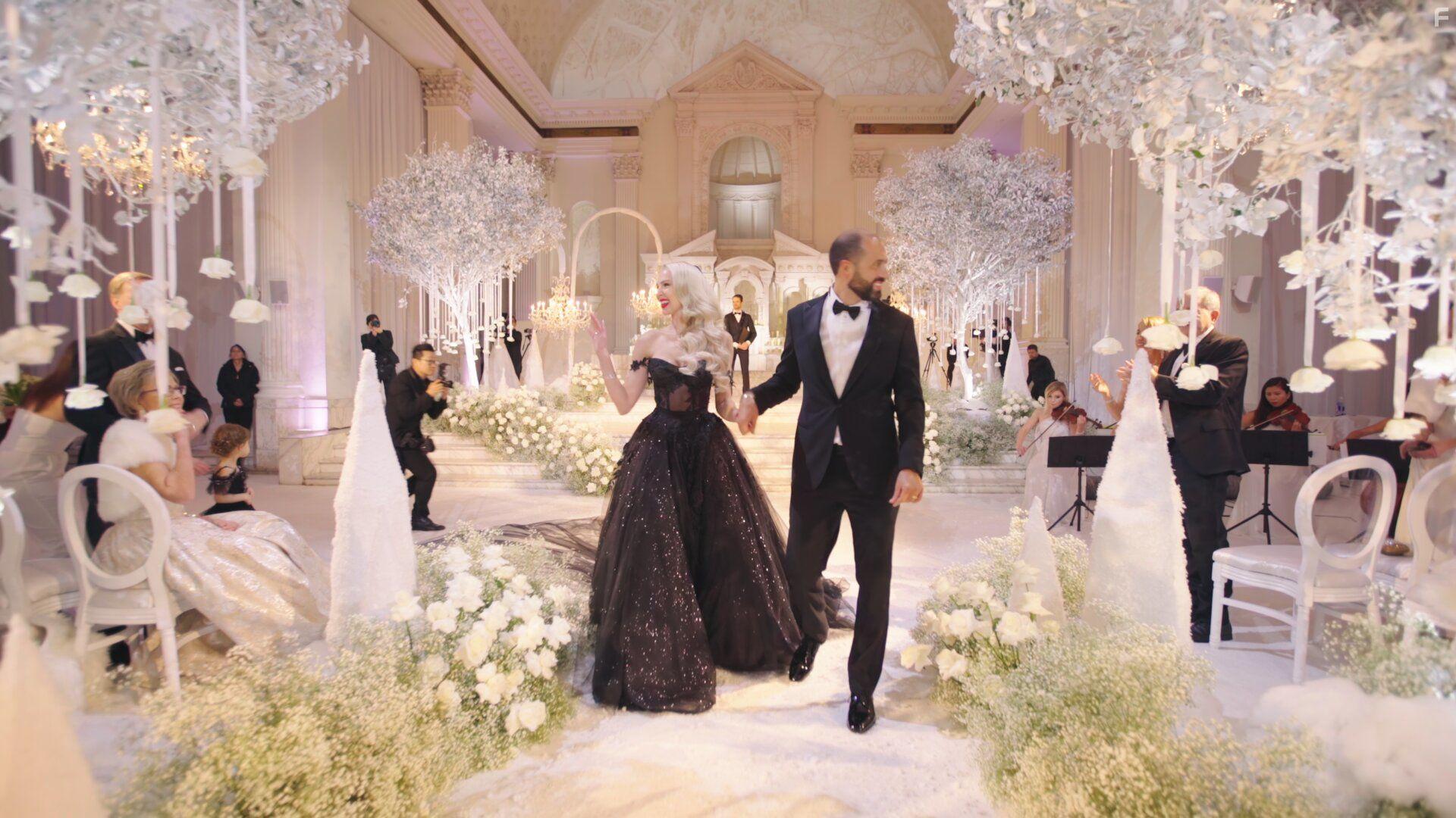 Christine Quinn in Selling Sunset: A Not So White Wedding (2020)