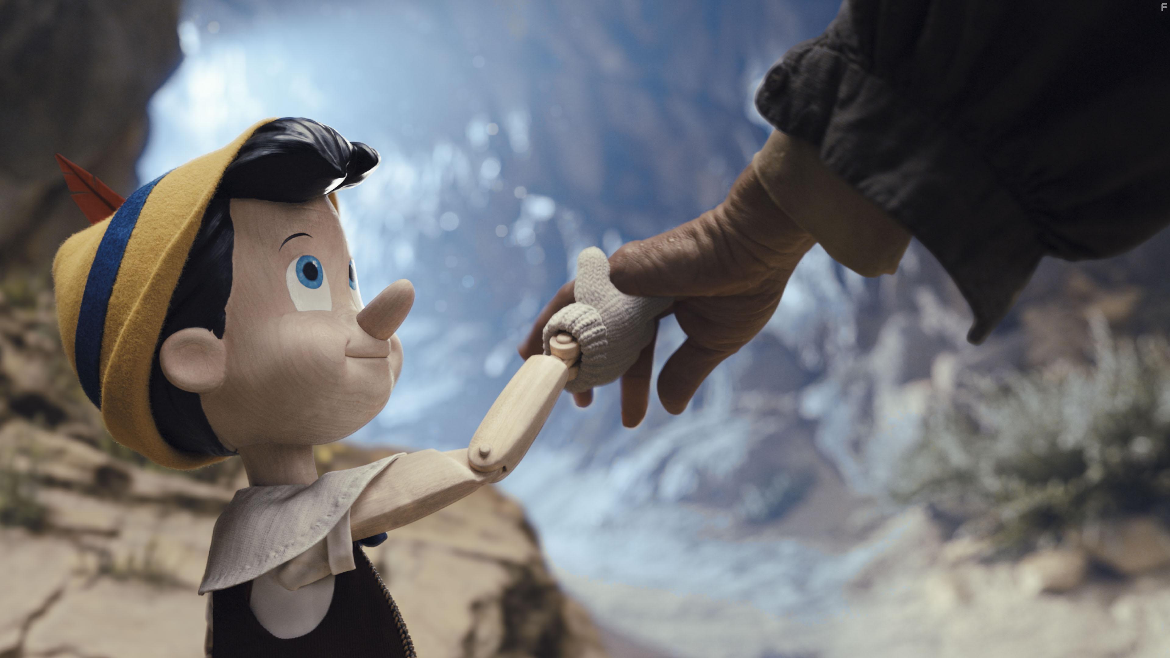 Benjamin Evan Ainsworth in Pinocchio (2022)