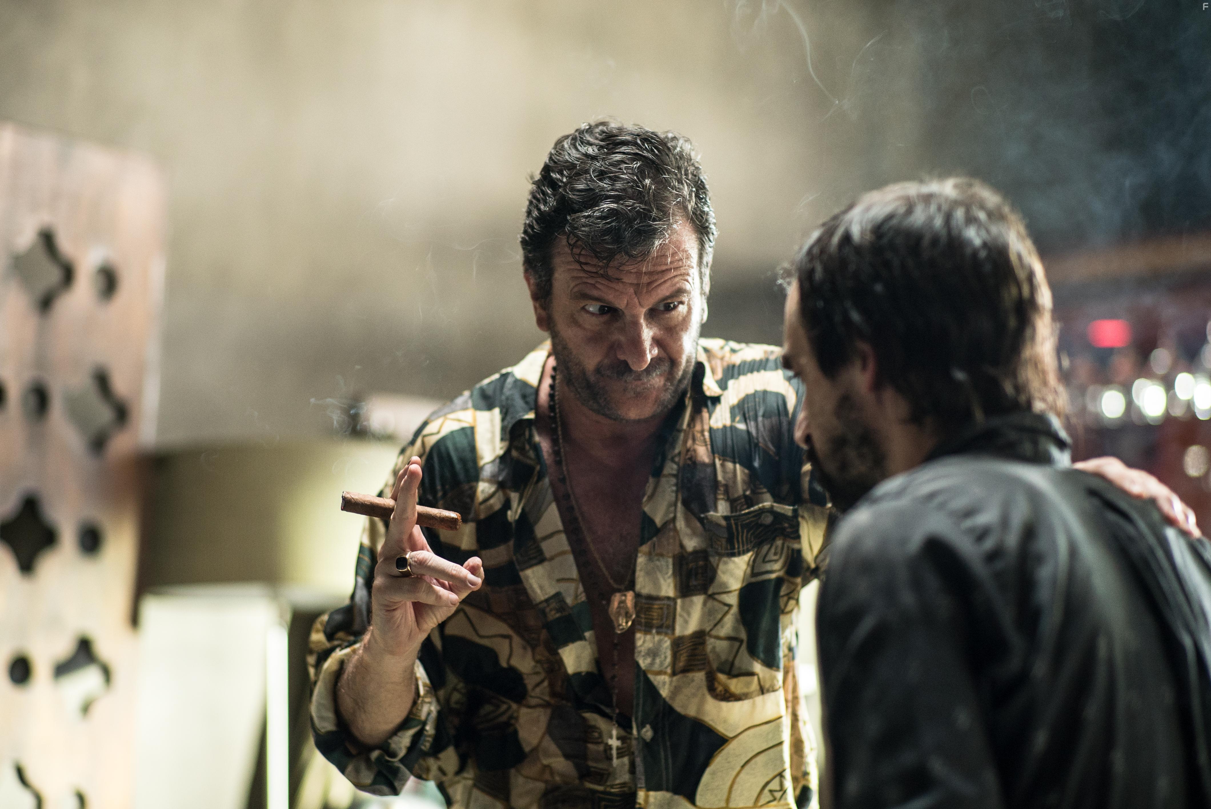 Jlio Andrade and Roberto Birindelli in 1 Contra Todos: Pax Romana (2020)