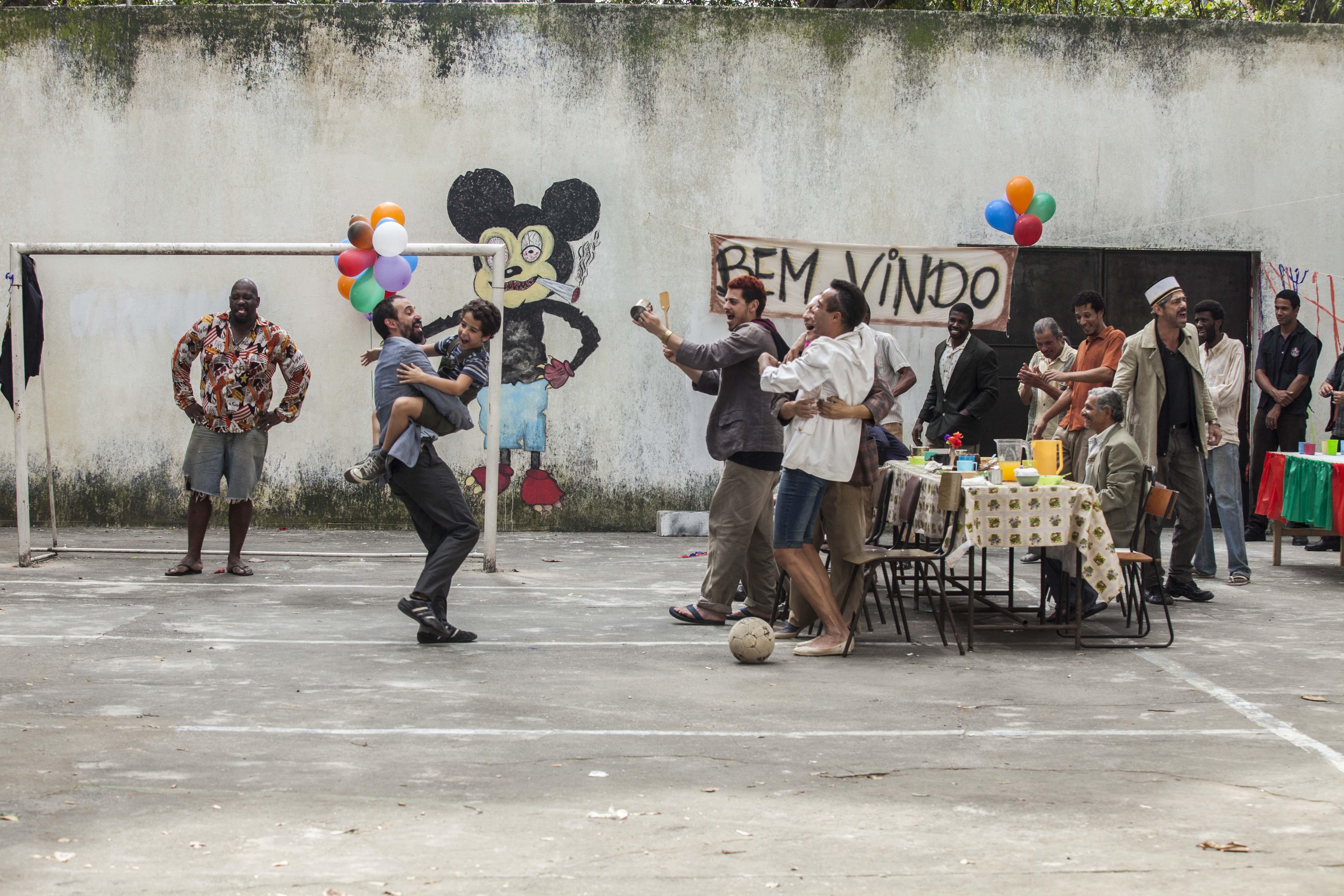 Jlio Andrade, Silvio Guindane, Roney Villela, Thogun Teixeira, Luiz Felipe Mello, and Adlio Lima in 1 Contra Todos (2016)