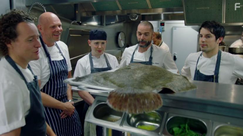 Tom Kerridge, Tom Kitchin, and Fred Sirieix in Remarkable Places to Eat (2019)