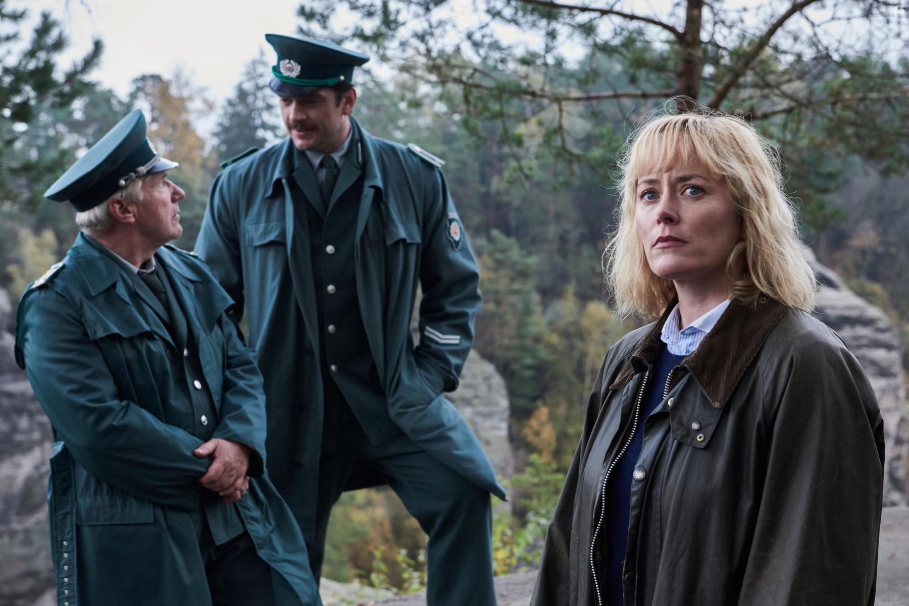 Silke Bodenbender, Jrg Schttauf, and Ronald Zehrfeld in Walpurgisnacht (2019)