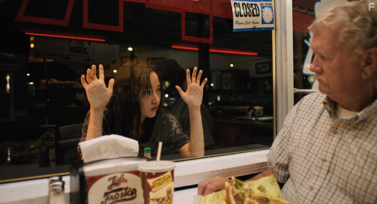 Jeon Jong-seo in Mona Lisa and the Blood Moon (2021)