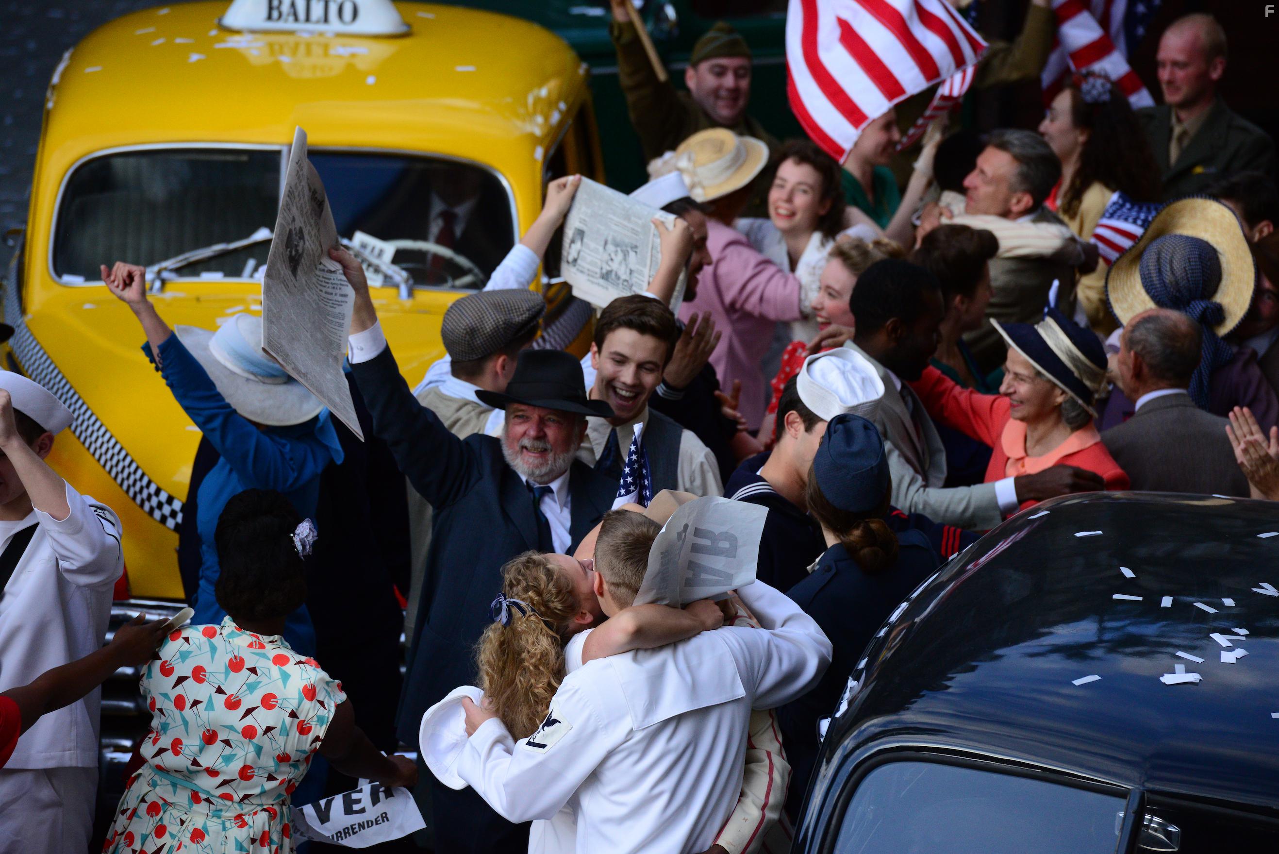 Leo Suter in Music, War and Love (2019)