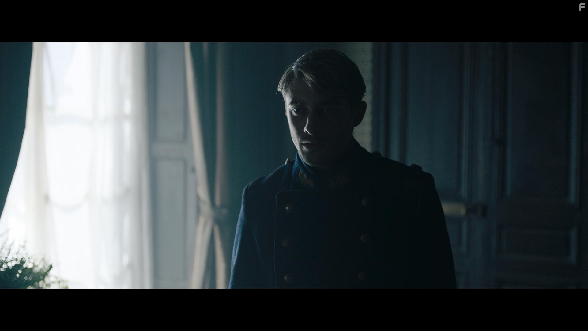 Maxence Danet-Fauvel in Les combattantes (2022)