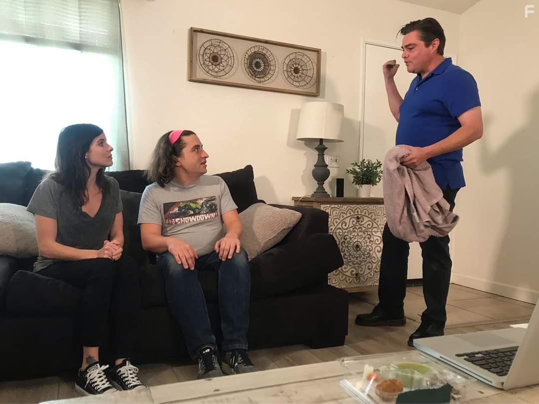 Как убить соседей и не попасться