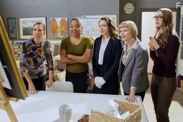 Tamari Dunbar, Brooke Grossinger, Jazmine Shaw, Aubrey Reynolds, and Jessi Melton in Love's Portrait (2022)