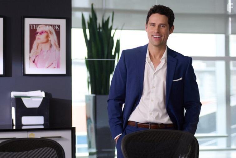 Benjamin Hollingsworth in Romance in Style (2022)