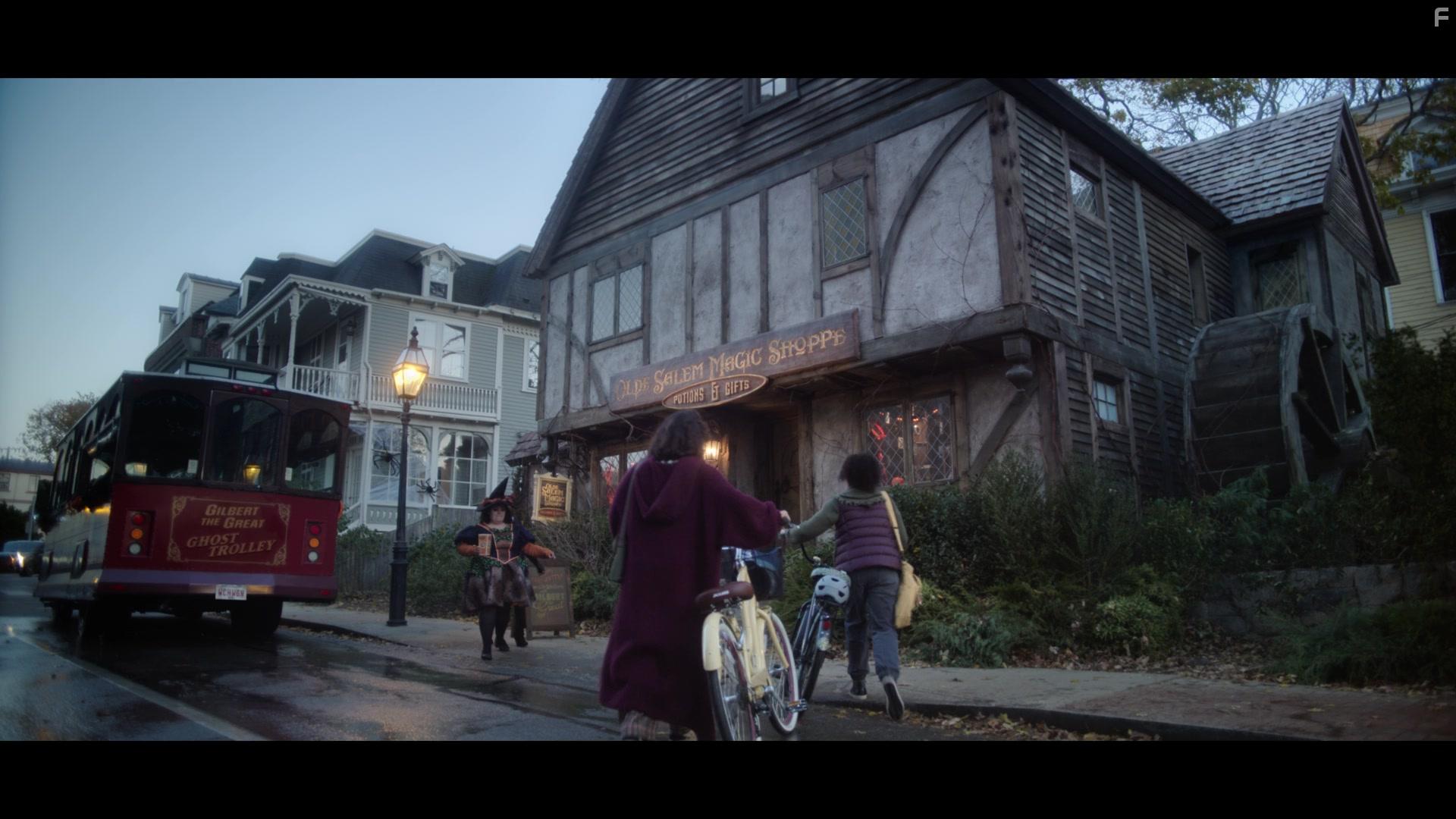 Hocus Pocus 2 (2022)