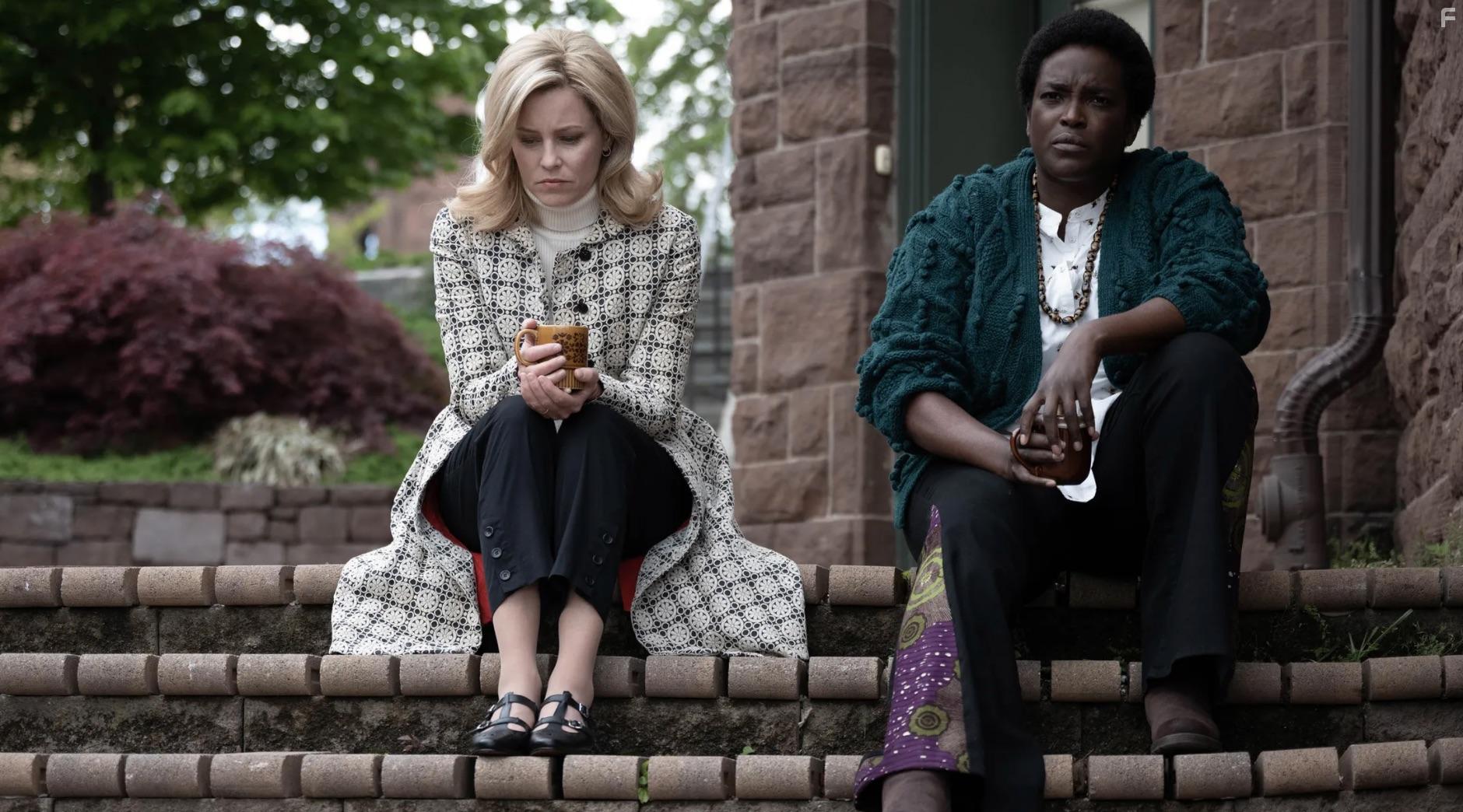 Elizabeth Banks and Wunmi Mosaku in Call Jane (2022)