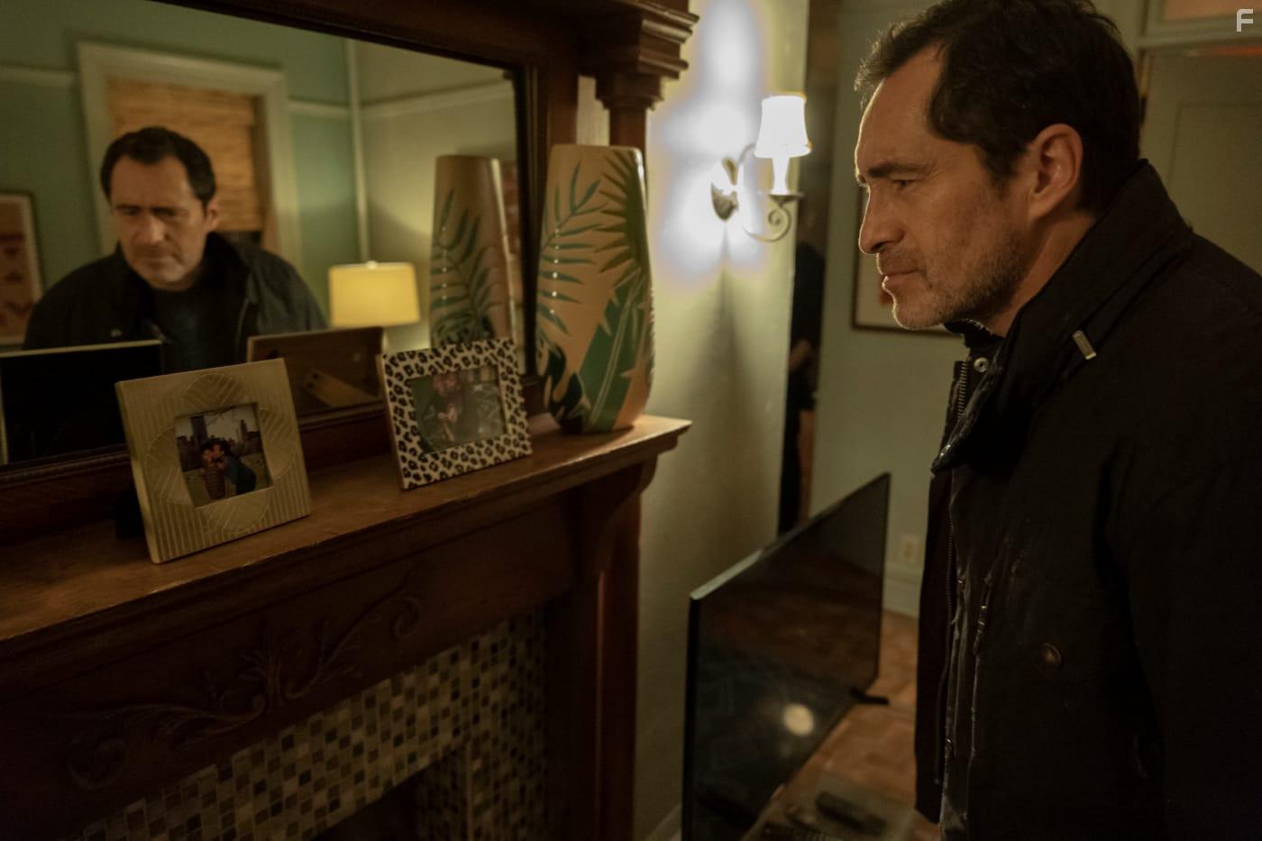 Demin Bichir in Let the Right One In (2022)