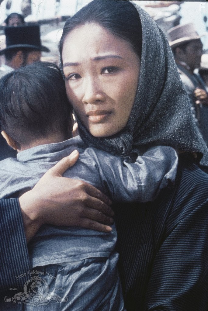 Tina Chen in The Hawaiians (1970)
