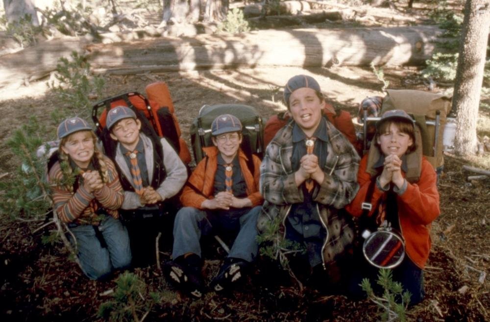 Blake Bashoff, Michael Galeota, Corey Carrier, Ari Greenberg, and Janna Michaels in Измученные походом (1995)