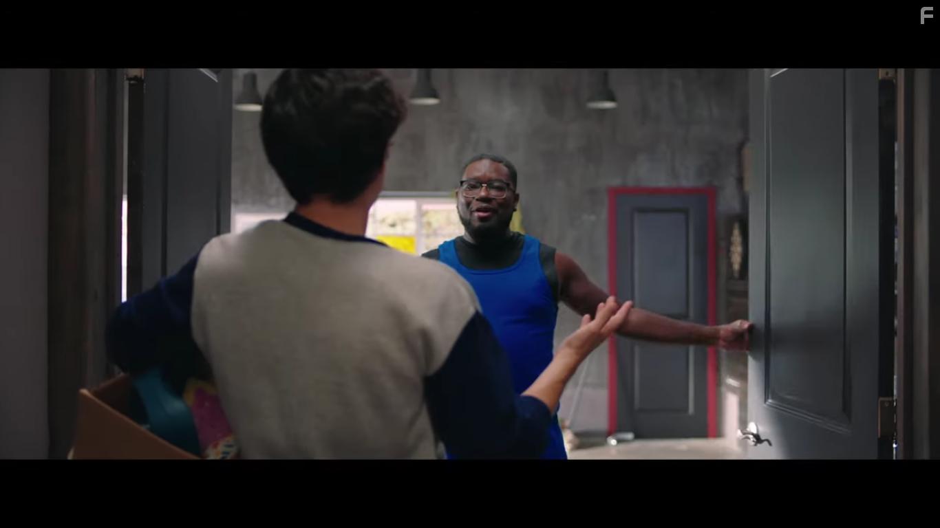 Lil Rel Howery and Josh Brener in Bromates (2022)