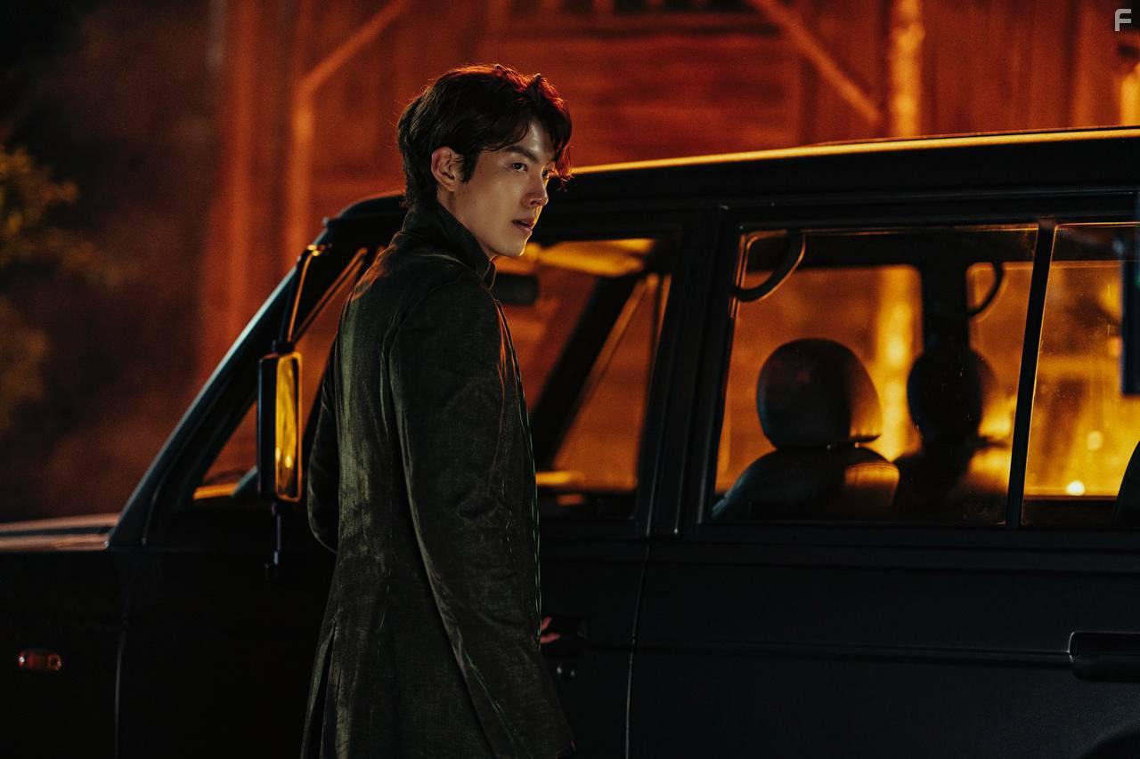 Kim Woo-bin in Oegye+in 1bu (2022)