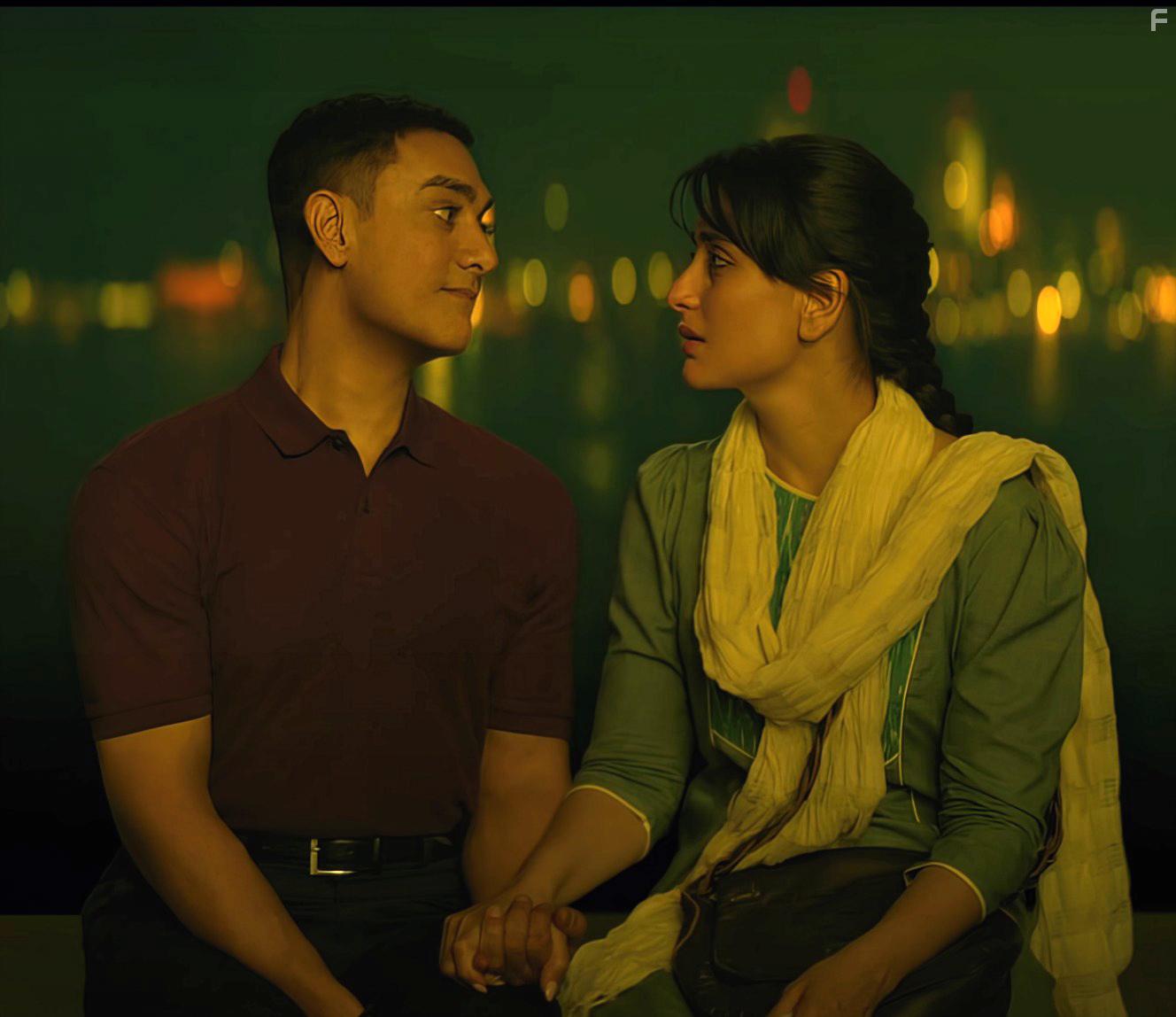 Kareena Kapoor and Aamir Khan in Laal Singh Chaddha (2022)