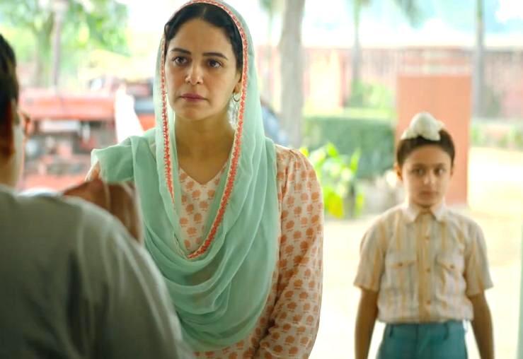 Mona Singh in Laal Singh Chaddha (2022)