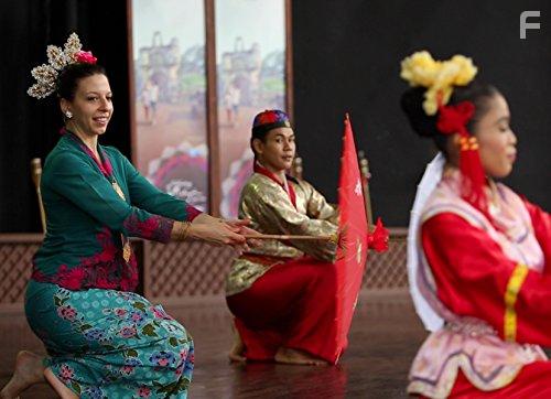 Bare Feet with Mickela Mallozzi (2014)