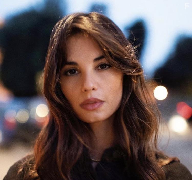 Francesca Chillemi in Viola come il mare (2022)