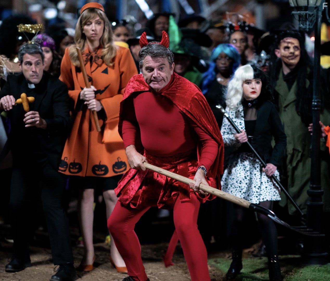 John Michael Higgins and Lauren Lapkus in The Curse of Bridge Hollow (2022)