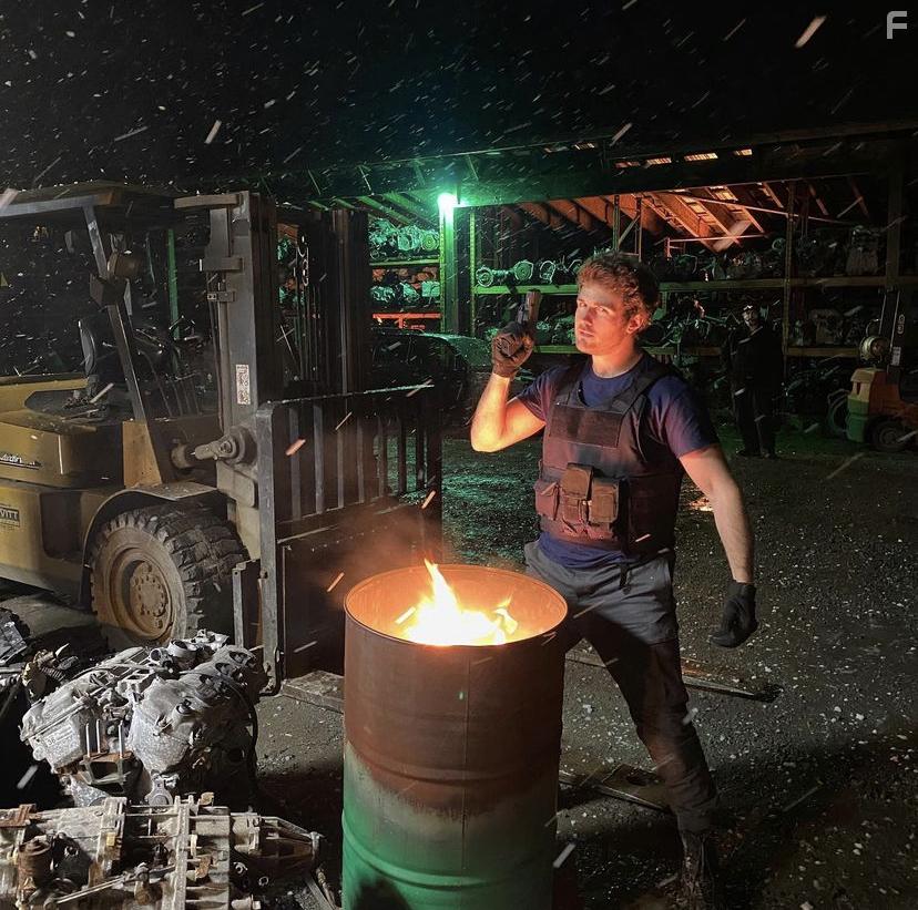 Beau Mirchoff in Detective Knight: Rogue (2022)