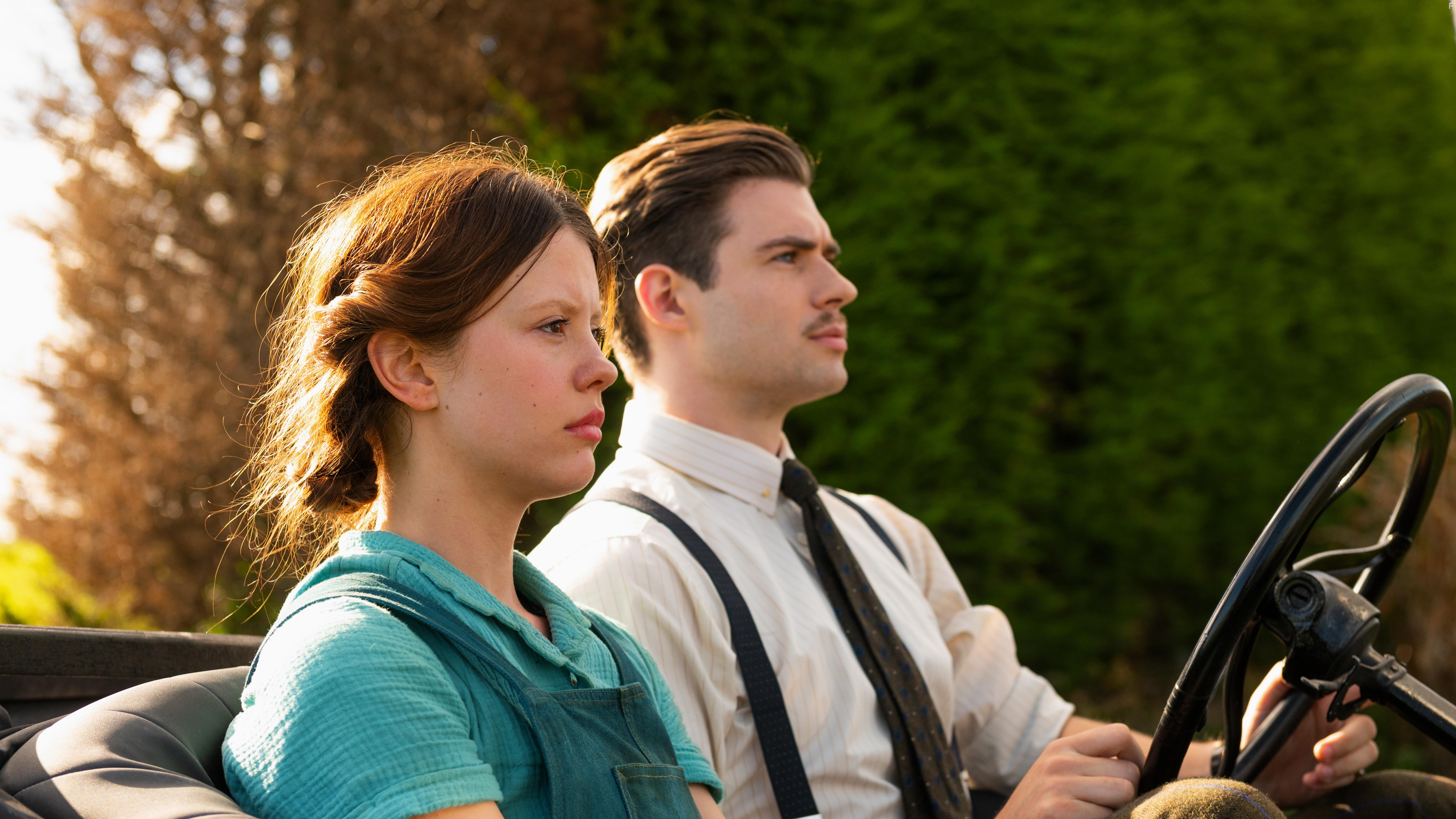 David Corenswet and Mia Goth in Pearl (2022)