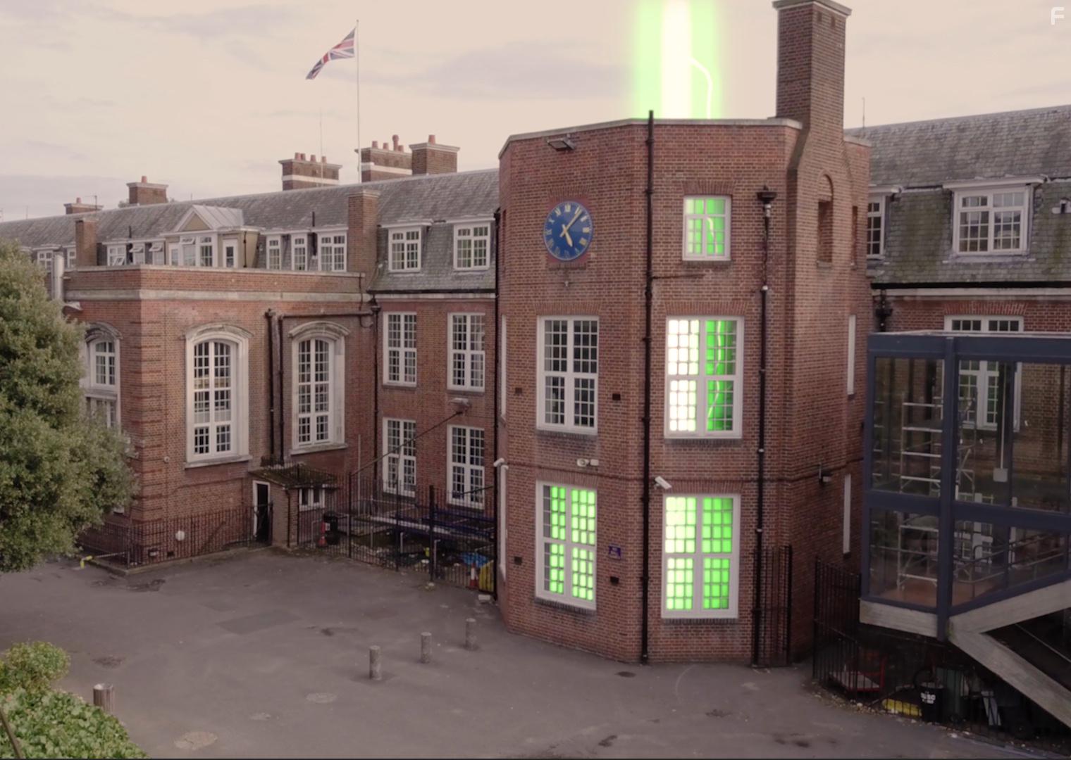 7 Hours on Earth (2020)