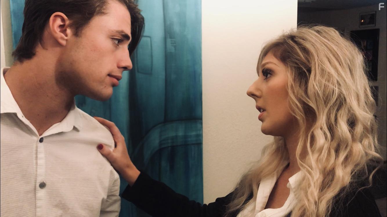 Eyan Hackney and Natalie Jane Walsh in Agent 11 (2020)