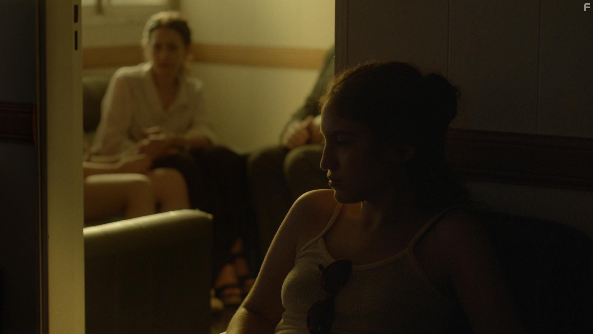 Camila saldr esta noche (2021)