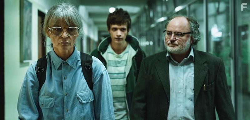 Malgorzata Foremniak and Roman Gancarczyk in Sonata (2021)