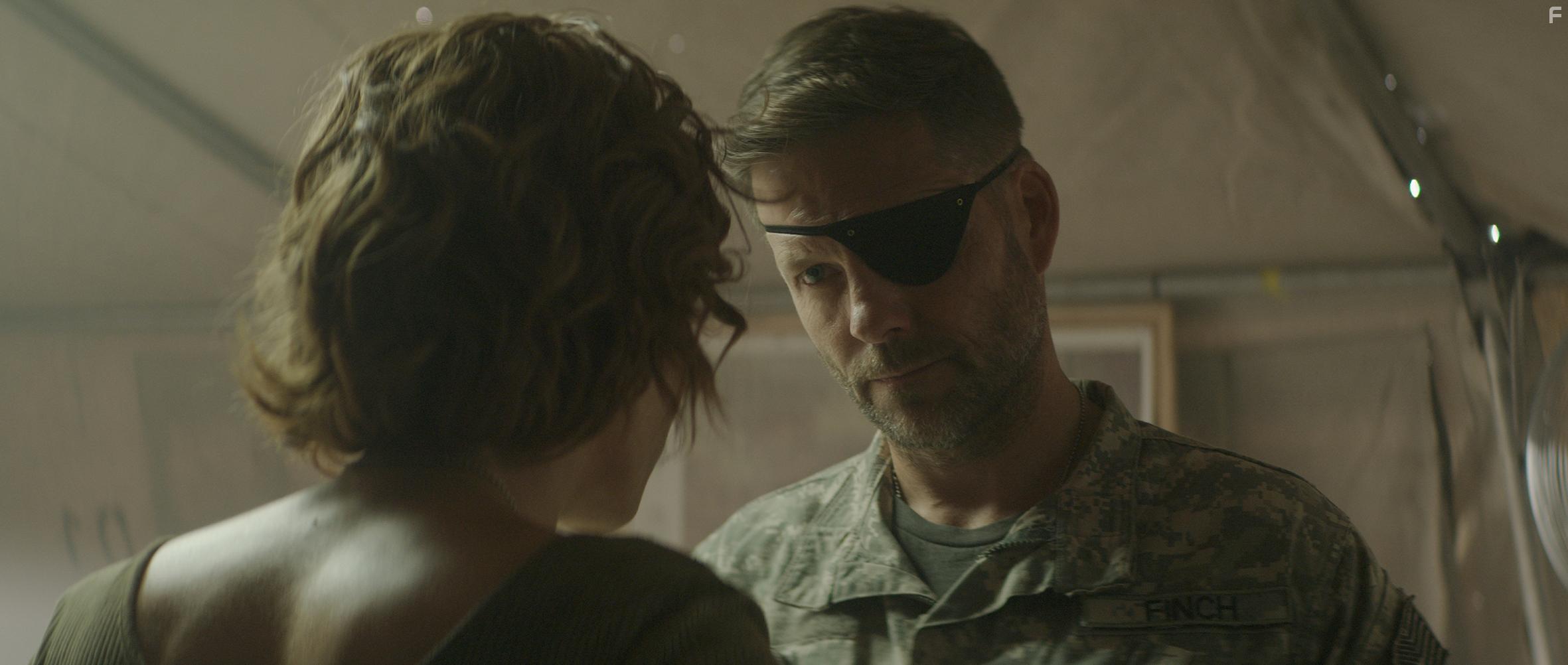 Jamie Bamber in The Lair (2022)