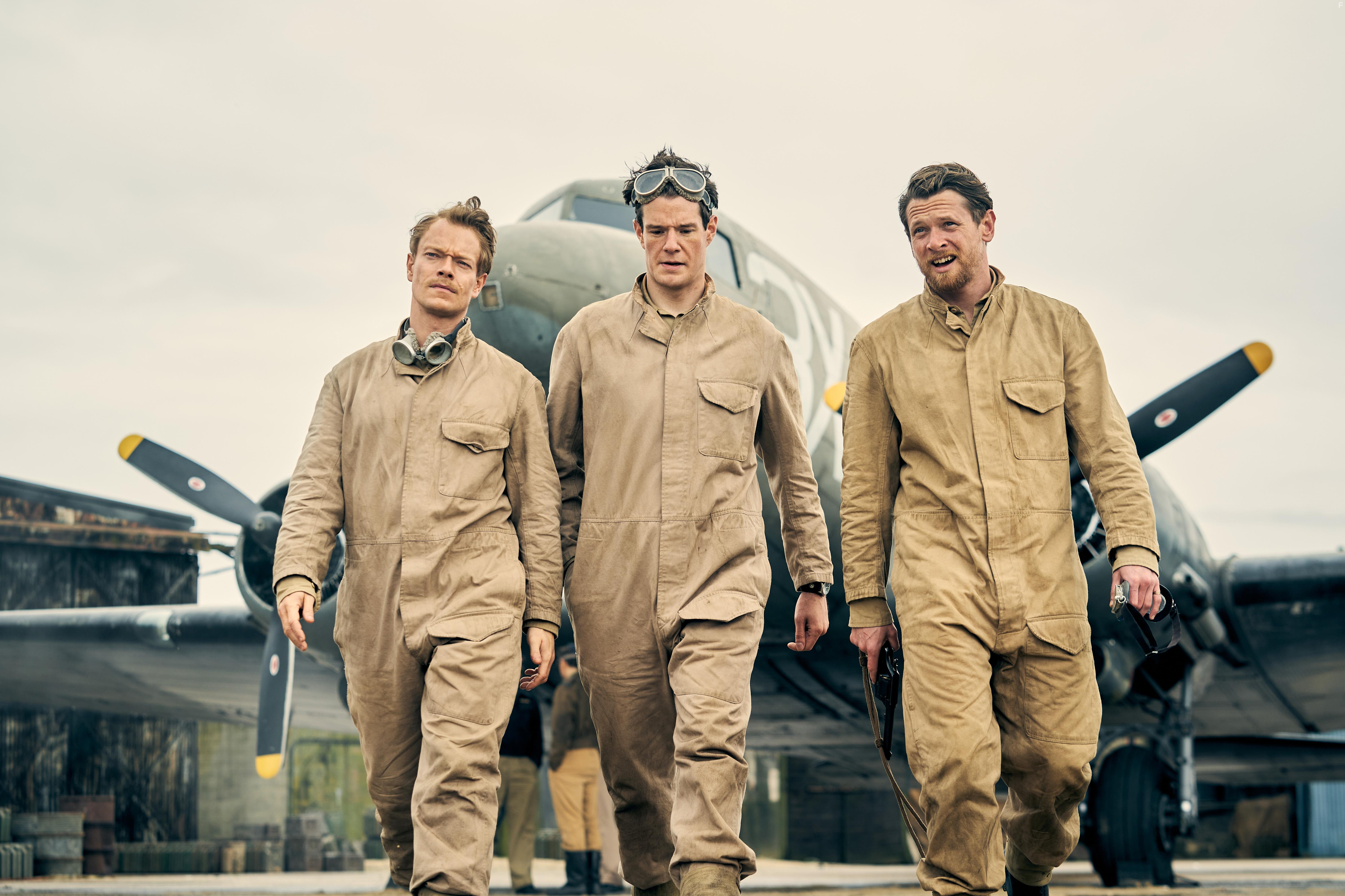 Alfie Allen, Jack O'Connell, and Connor Swindells in SAS Rogue Heroes (2022)