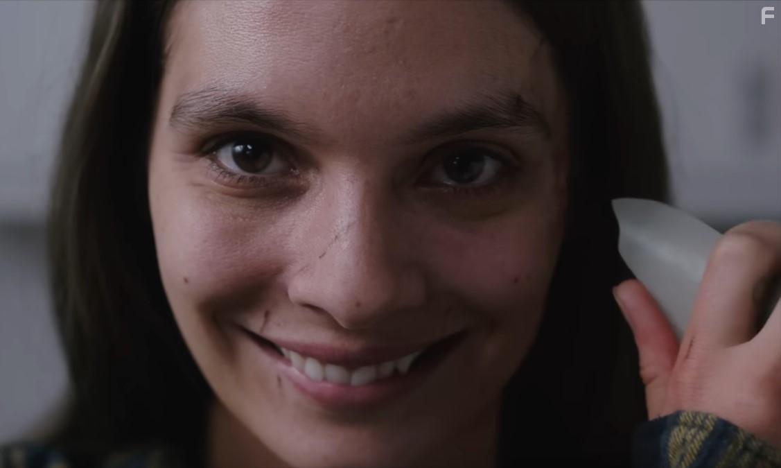 Caitlin Stasey in Smile (2022)