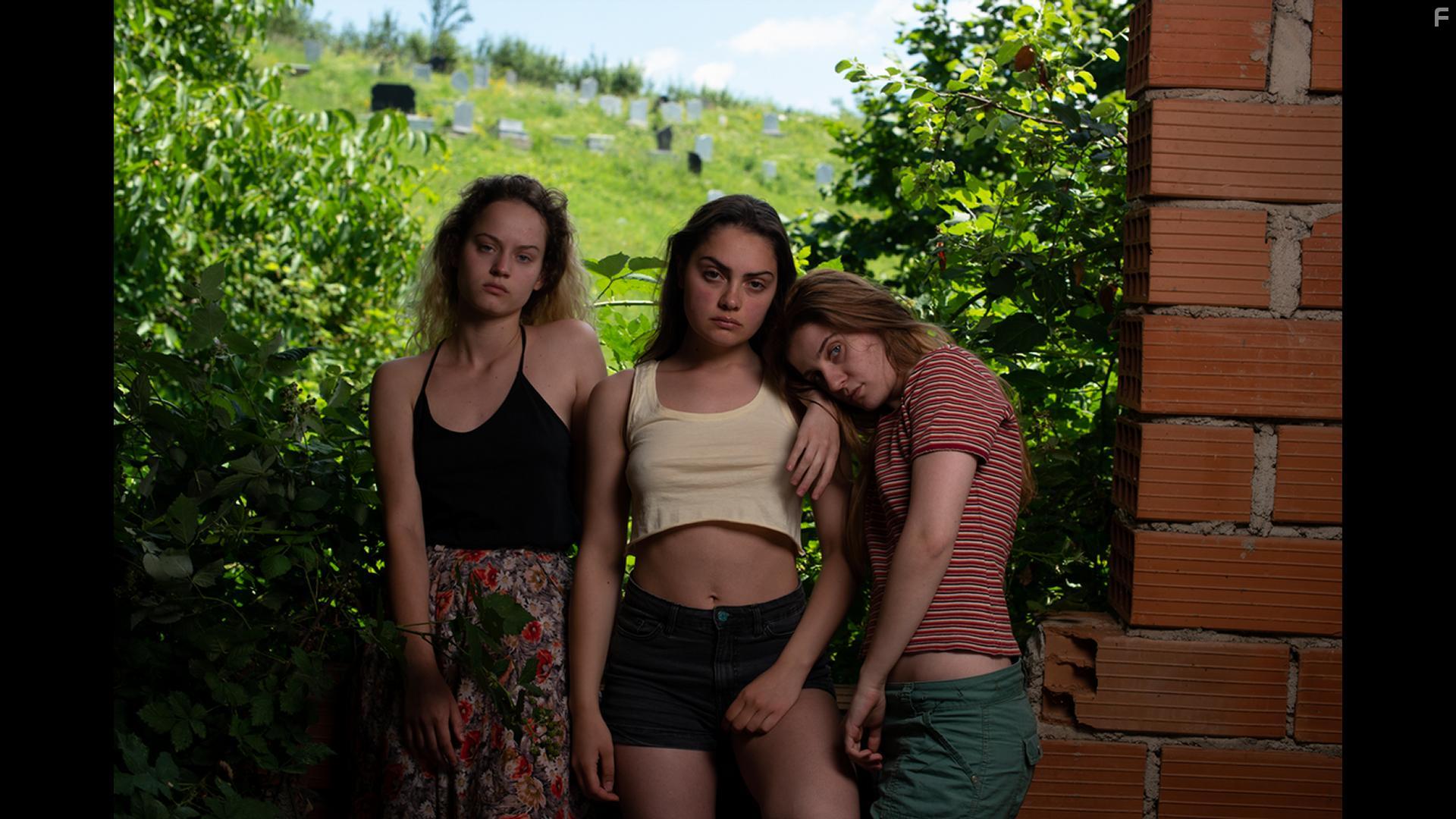 Urate Shabani, Flaka Latifi, and Era Balaj in The Hill Where Lionesses Roar (2021)